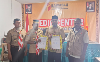 Naska MoU Bawaslu Kaimana bersama Gerakan Pramuka Kwarcab 3306 Kaimana